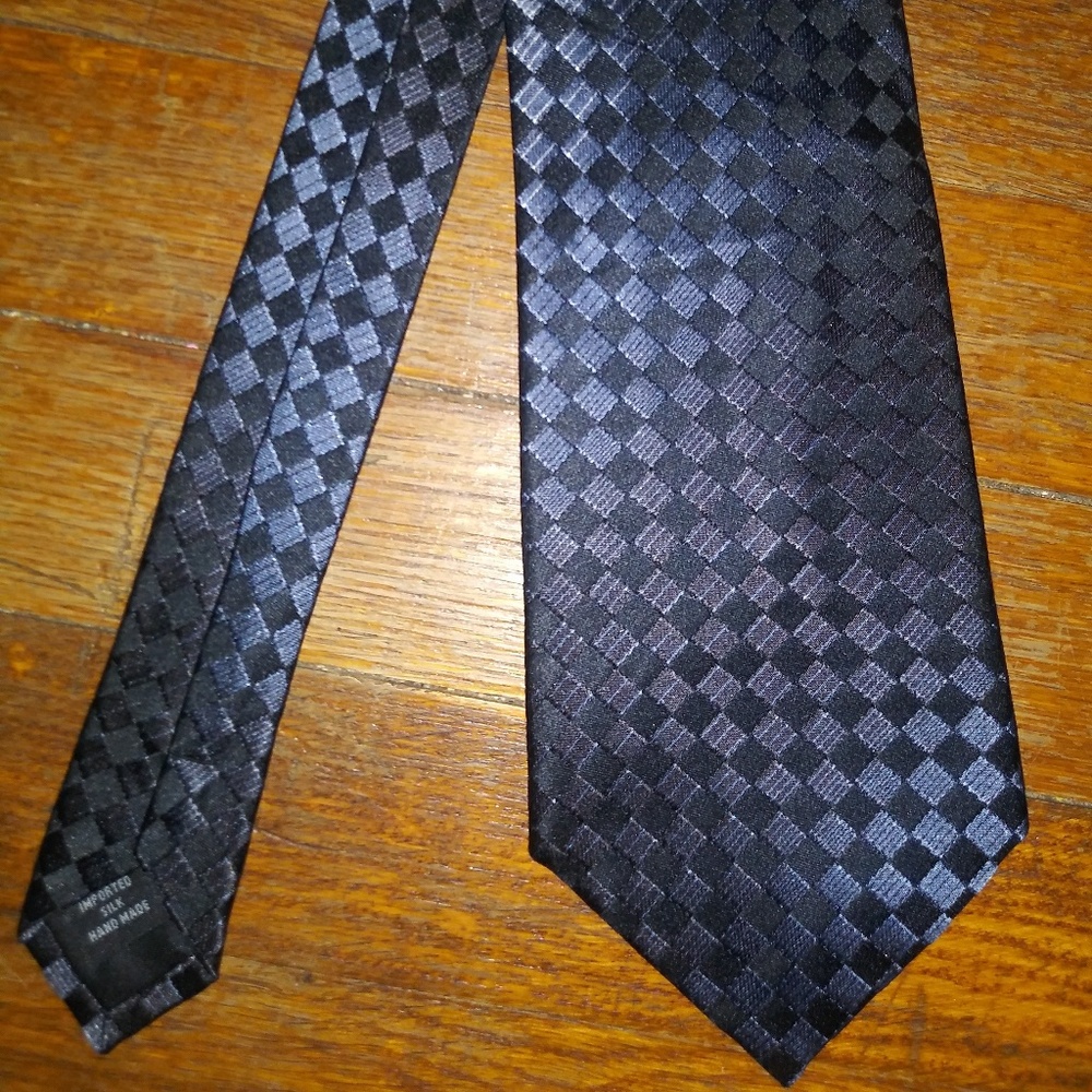 Nwot Kenneth Cole Reaction Tie
